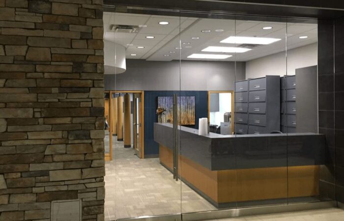 Everything Retailers Need to Know About Glass Storefront Installation