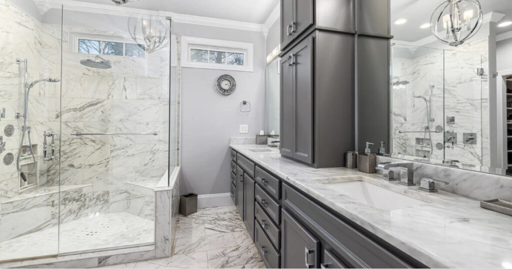 Glass Showers 101: Designing Your Dream Bathroom