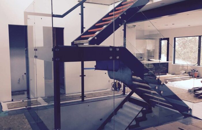The Ultimate Guide to Modern Glass Railings for Your Edmonton Home