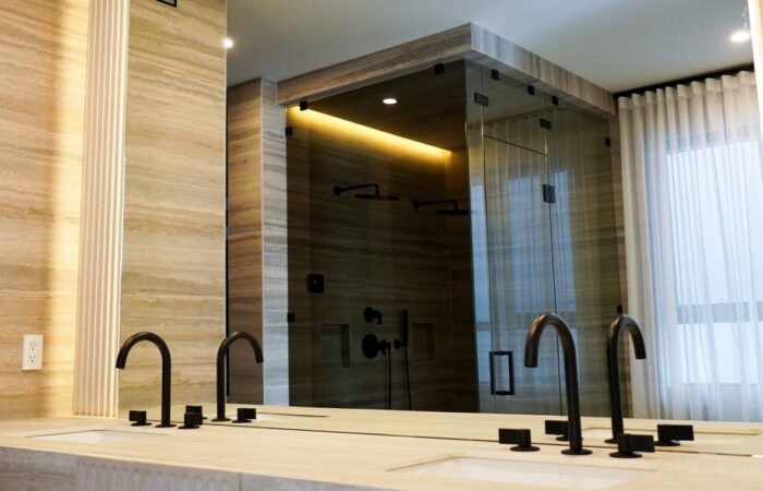 Functional Glass Solutions: The Ultimate Guide for Modern Alberta Homes