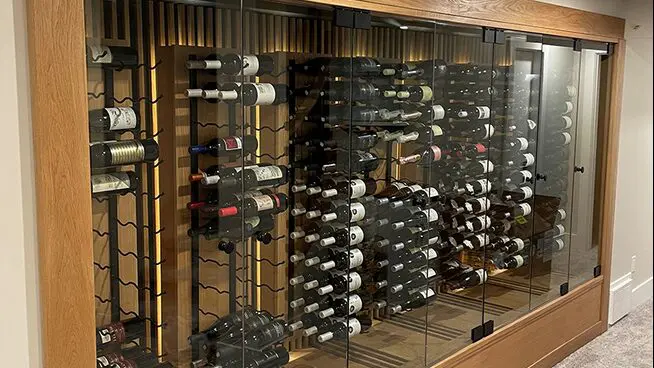 The Rise of Glass Wine Rooms: Combining Functionality with Elegance